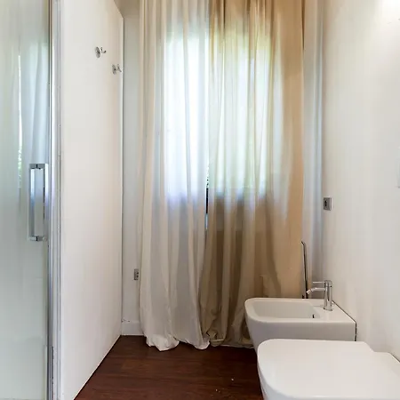 Padova White Flat *
