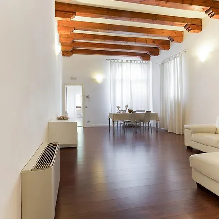 Padova White Flat