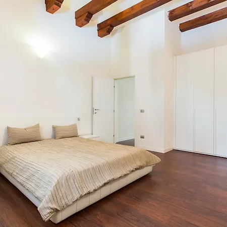 Padova White Flat Апартаменты